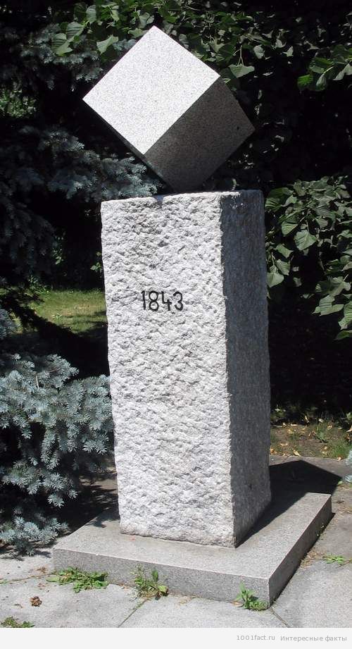 памятник сахару в Дачице_Чехия