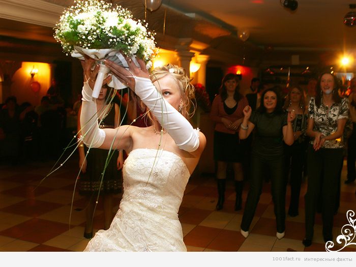 бросание букета невесты_забава